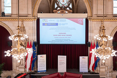 Symposium WAR AND WAR CRIMES