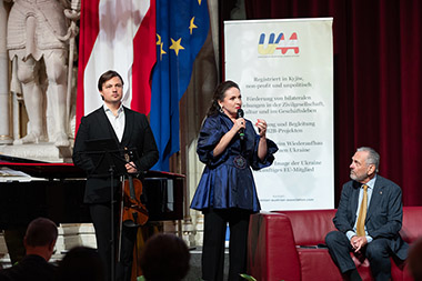 Symposium WAR AND WAR CRIMES